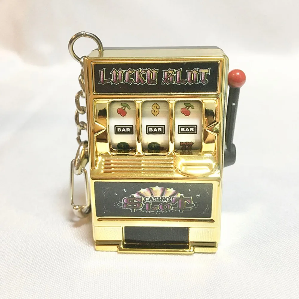 Simple Fashion Trend Keychain  - огляд і ціна Retro Gaming Keychain