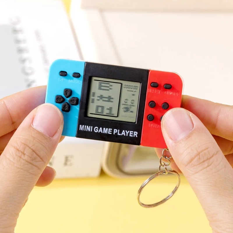 Retro Classic Tetris Game Hand - огляд і ціна Retro Gaming Keychain