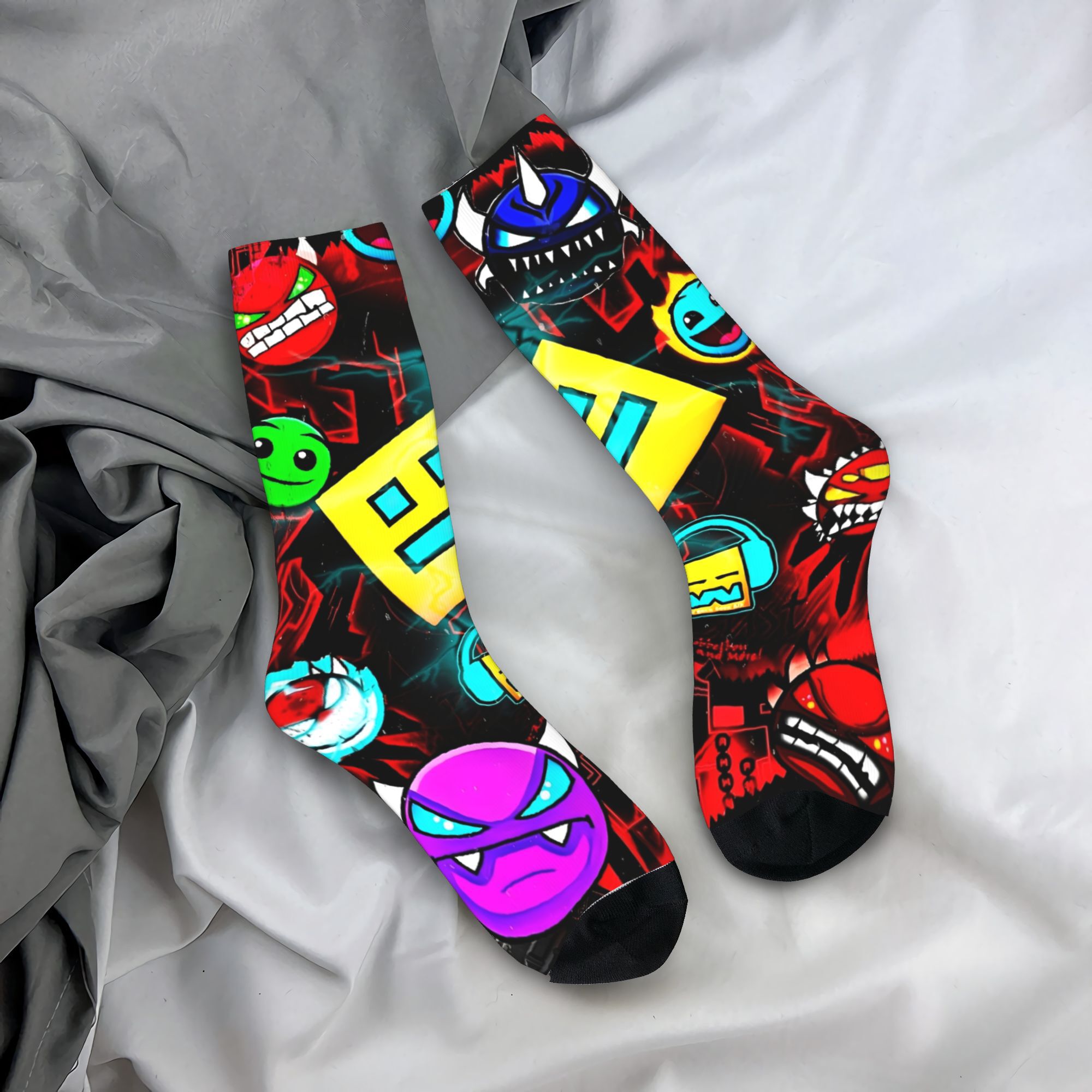 Geometry Gaming Dashed  Stocki - огляд і ціна Retro Gaming Gifts For Men
